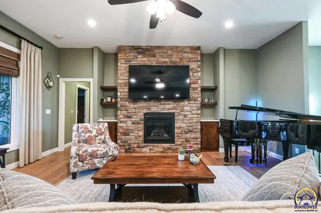 $529,900 | 4319 Southeast Stone Ledge Drive, Topeka, KS 66605