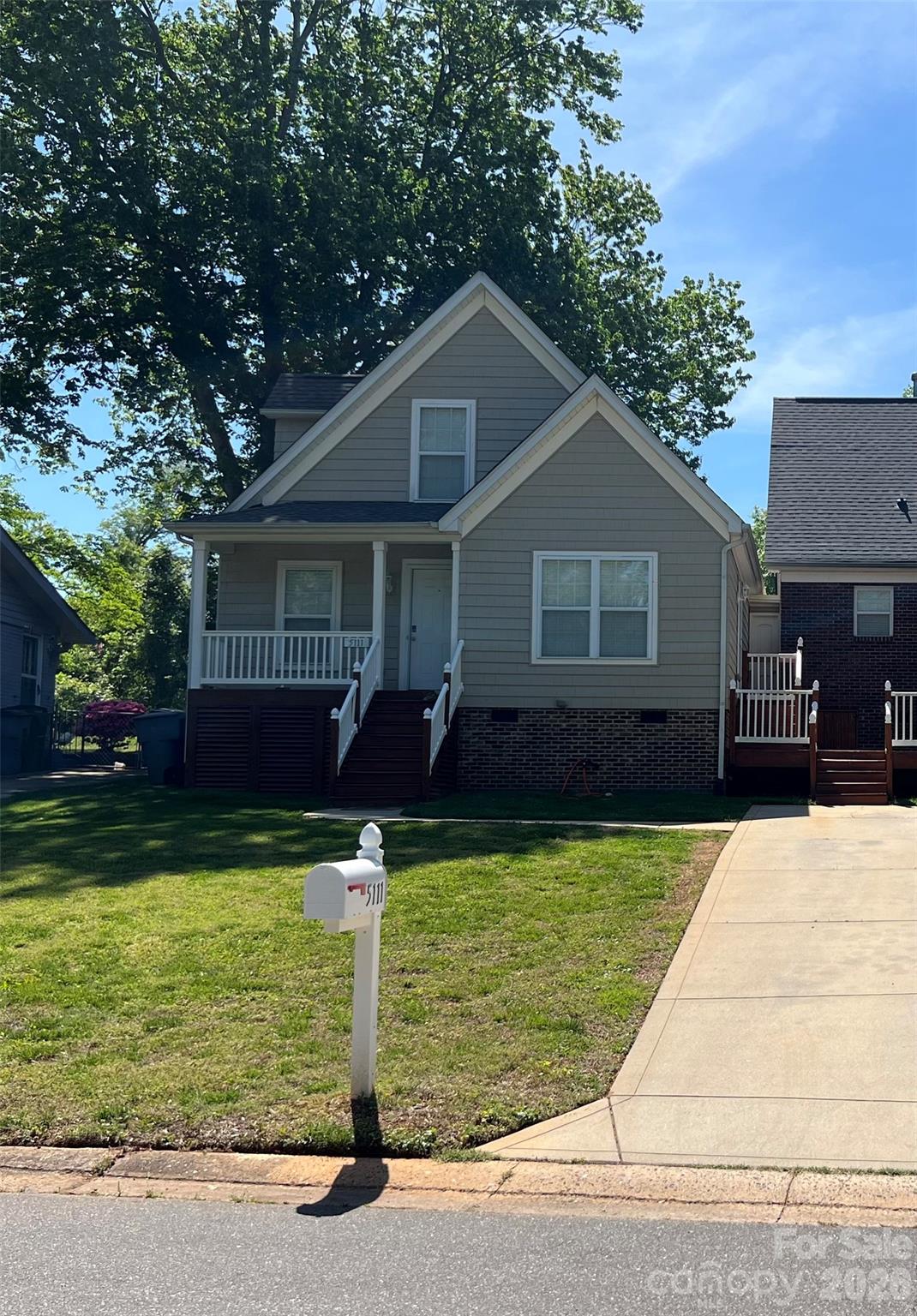 5111 Clearwater Road Charlotte, NC 28217 - Photo 4 of 33