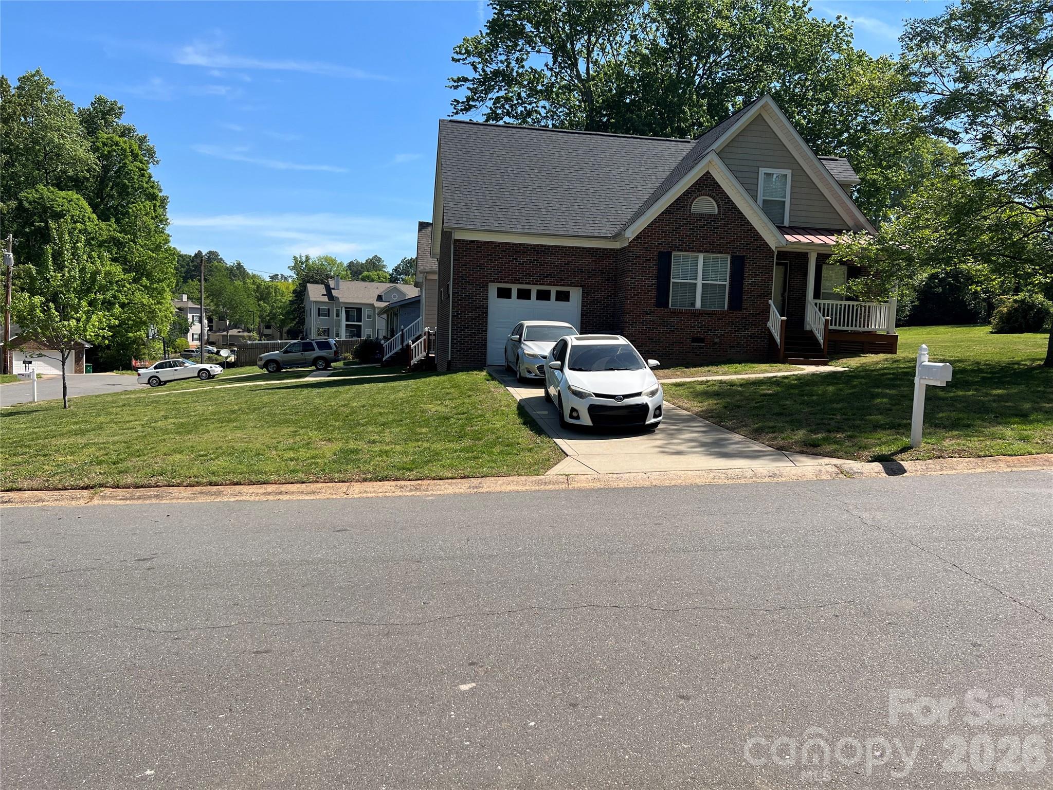 5111 Clearwater Road Charlotte, NC 28217 - Photo 8 of 33