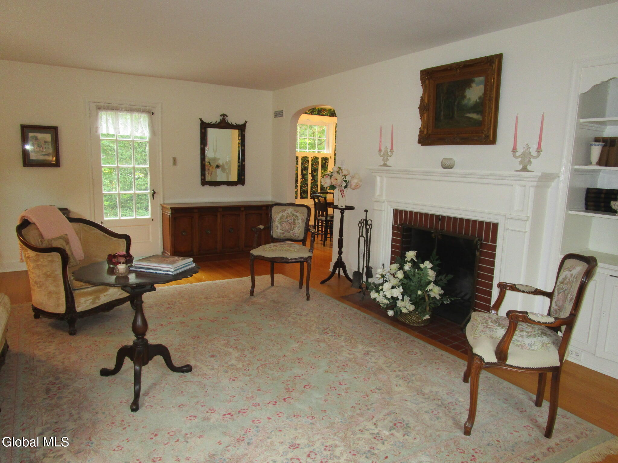 2276 Cayuga Road Niskayuna, NY 12309 - Photo 18 of 73 IMG_8375