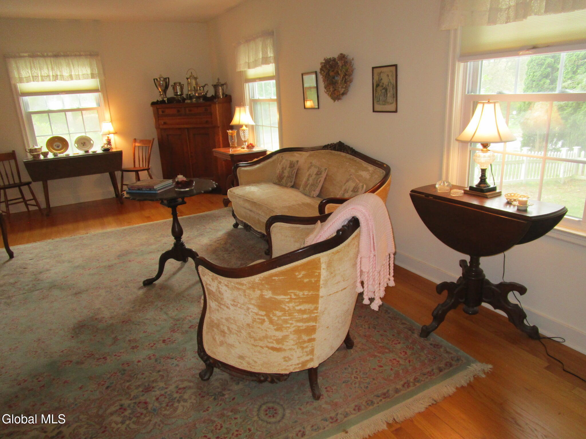 2276 Cayuga Road Niskayuna, NY 12309 - Photo 23 of 73 IMG_8383