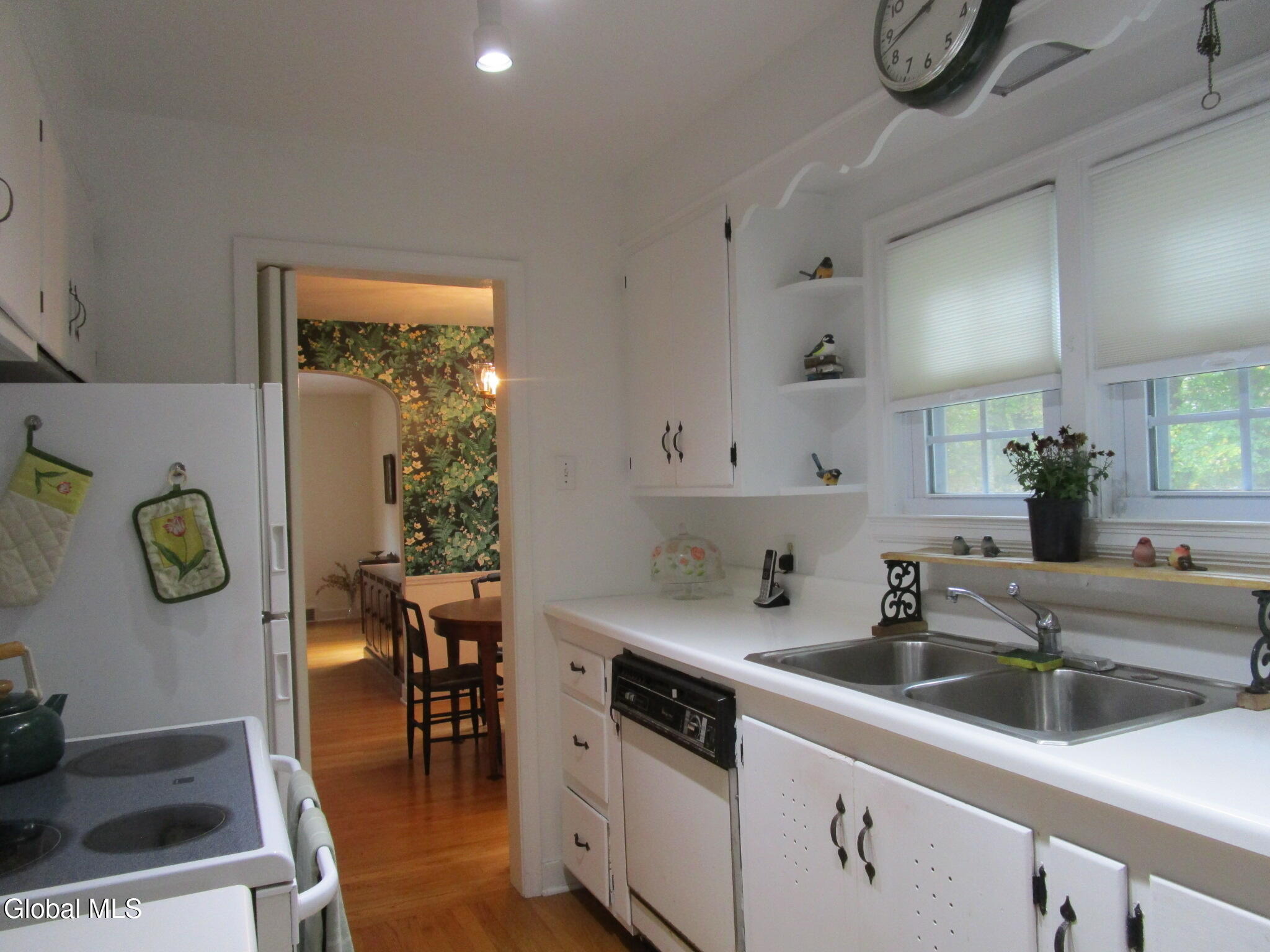 2276 Cayuga Road Niskayuna, NY 12309 - Photo 40 of 73 IMG_8464