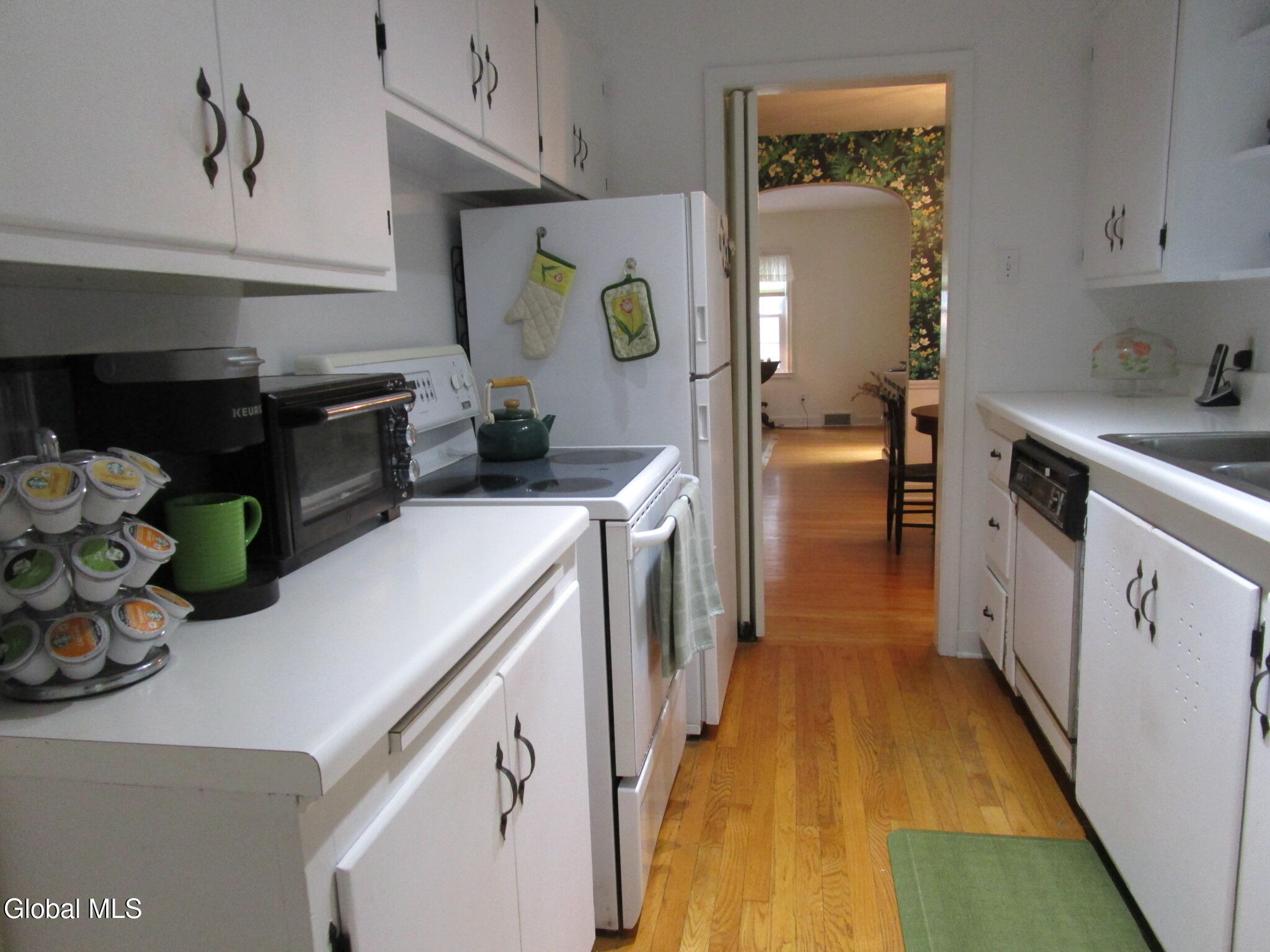 2276 Cayuga Road Niskayuna, NY 12309 - Photo 42 of 73 IMG_8477