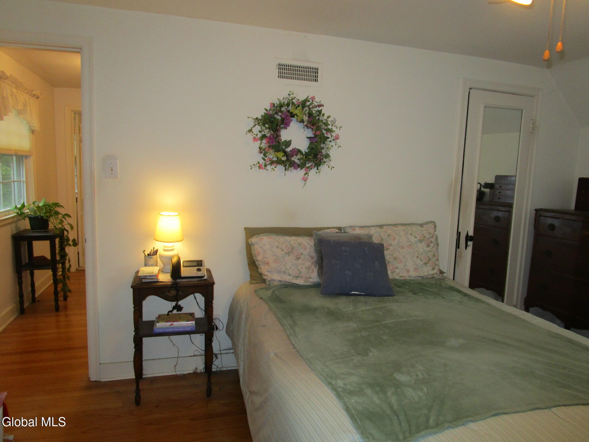 2276 Cayuga Road Niskayuna, NY 12309 - Photo 68 of 73 IMG_8549