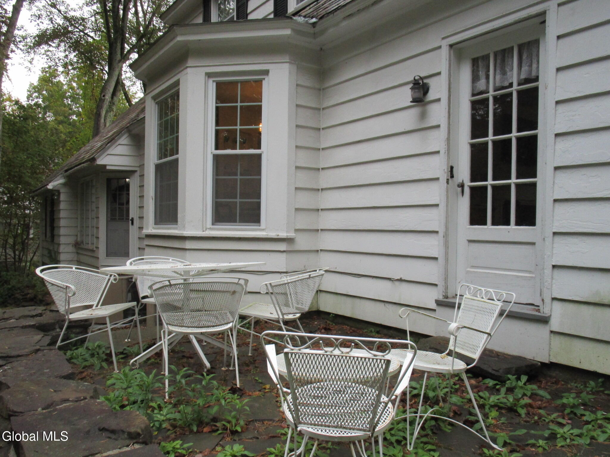 2276 Cayuga Road Niskayuna, NY 12309 - Photo 7 of 73 IMG_8652