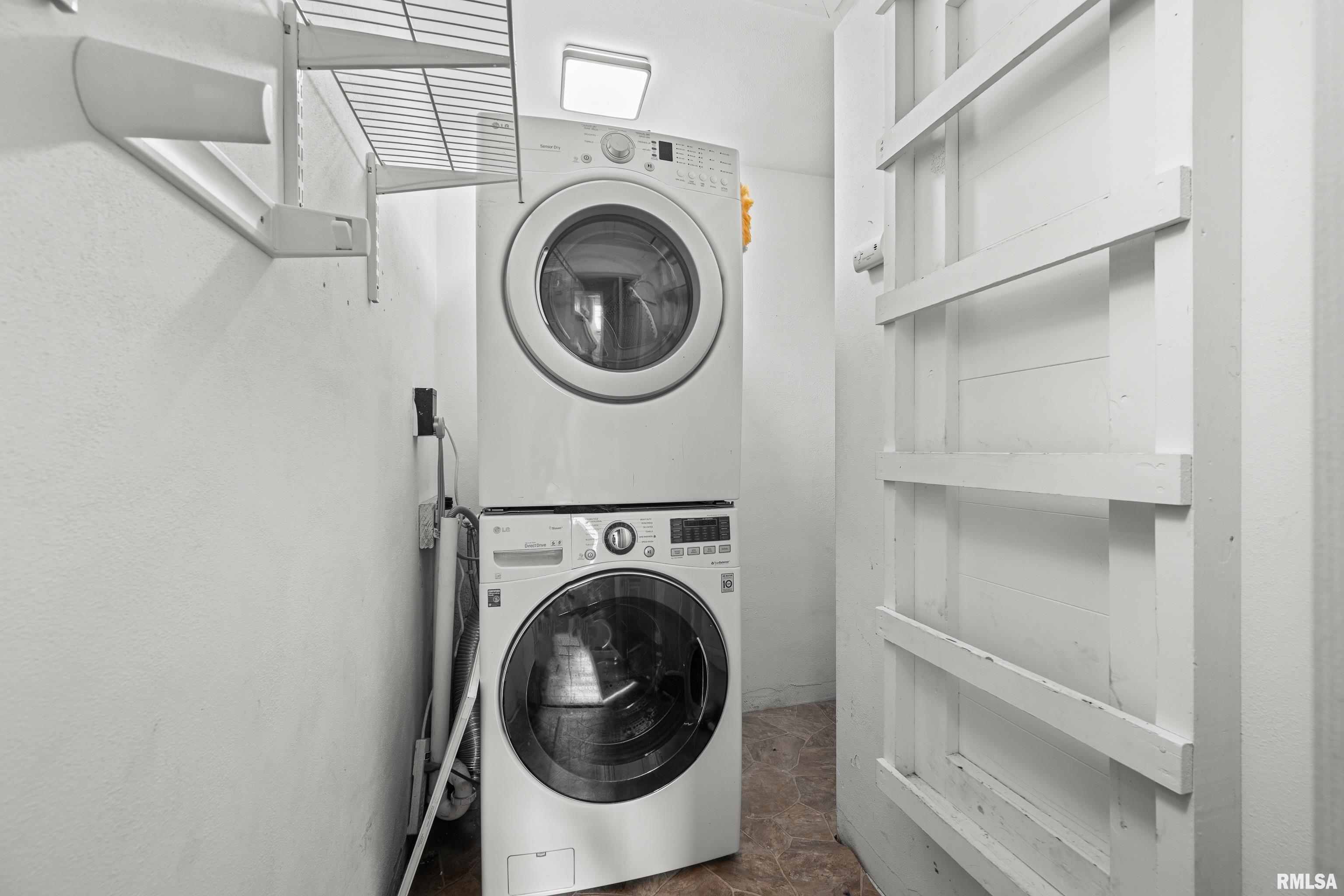 129 State Street Carbon Cliff, IL 61239 - Photo 11 of 23