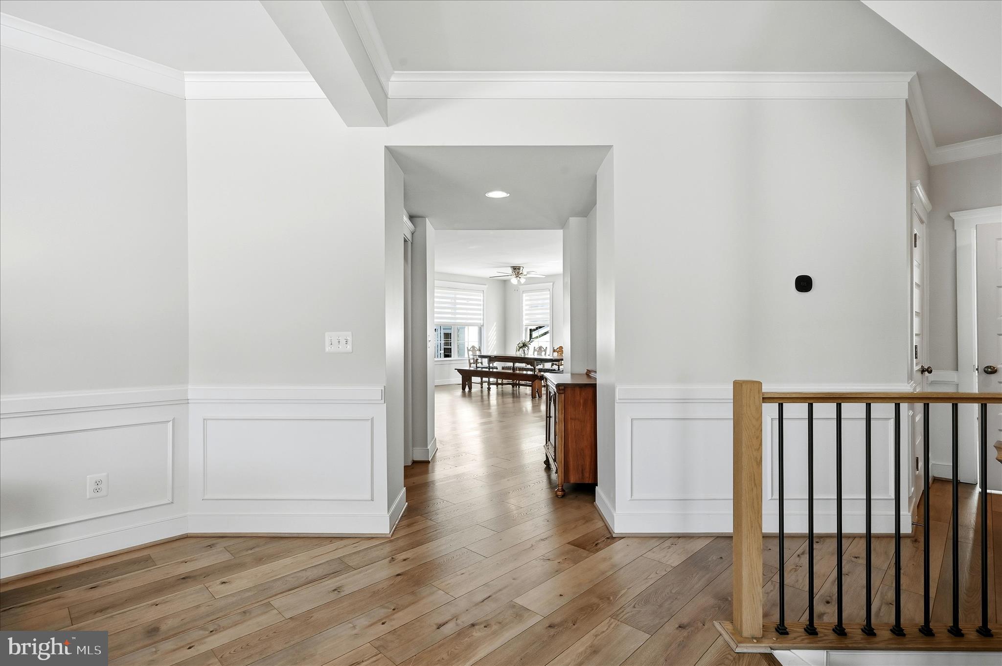 35939 Fieldside Way Round Hill, VA 20141 - Photo 8 of 82 Hallway