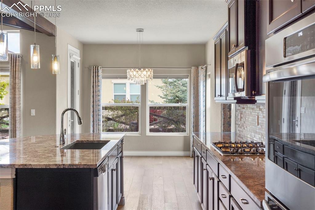 7215 Rim Bluff Lane Colorado Springs, CO 80927 - Photo 21 of 44