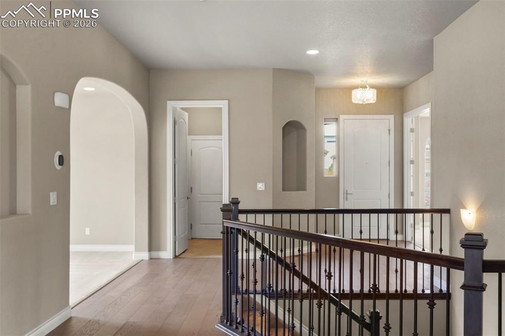7215 Rim Bluff Lane Colorado Springs, CO 80927 - Photo 9 of 44