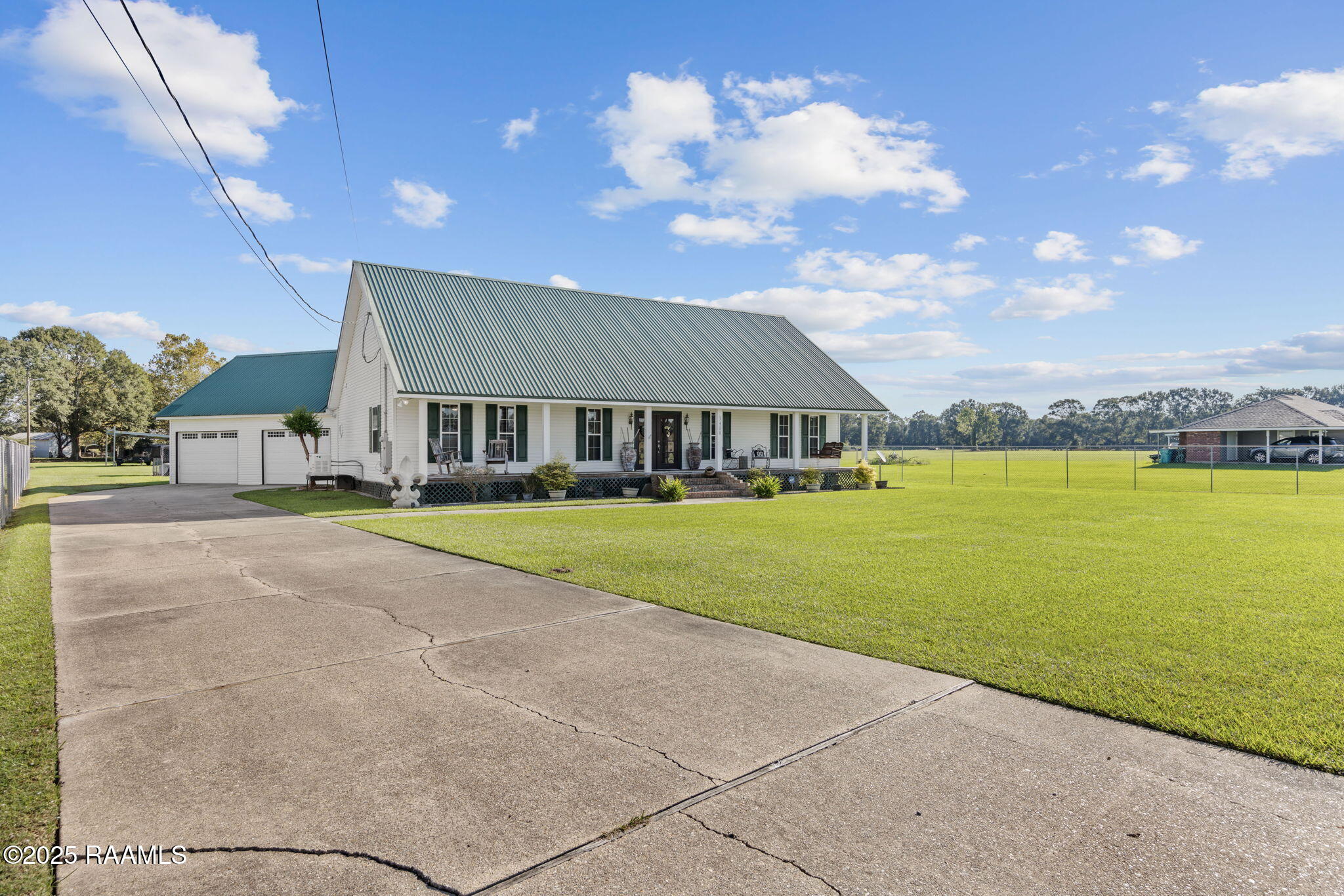 1428 Mulberry Road Opelousas, LA 70570 - Photo 2 of 28 2-web-or-mls-1428 Mulberry Rd-2