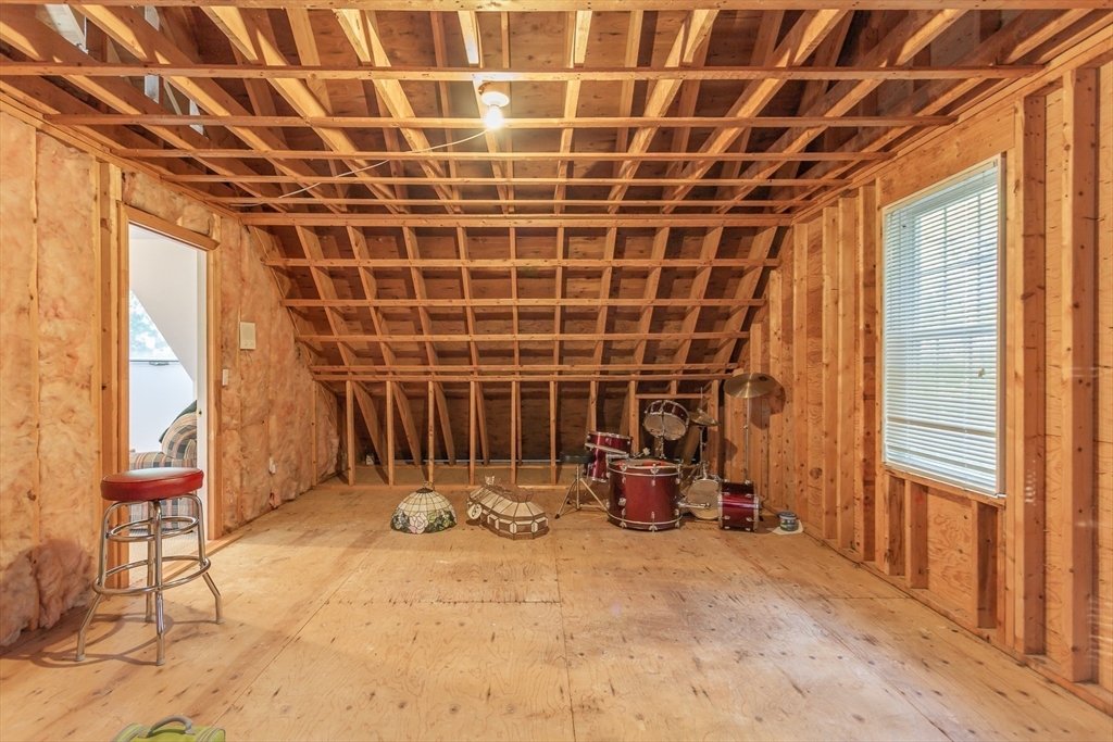 20 Sandy Way Mashpee, MA 02649 - Photo 19 of 33 a view of a room with gym equipment