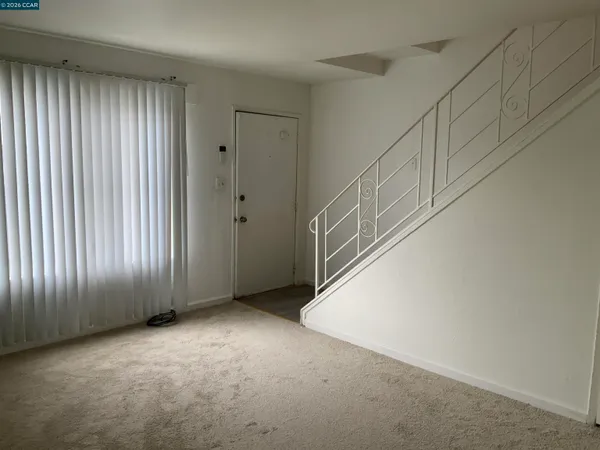 $1,995 | 422 C Street, Richmond, CA 94801