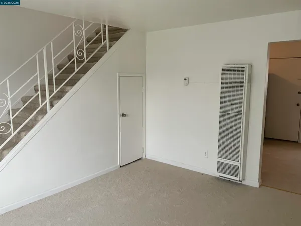 $1,995 | 422 C Street, Richmond, CA 94801