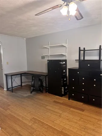 $189,000 | 424 Smithfield Avenue, Unit 6, Pawtucket, RI 02860