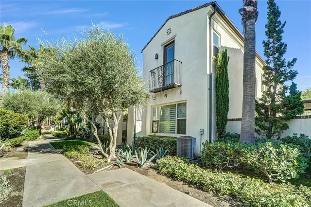 $4,300 | 519 South Melrose Street, Anaheim, CA 92805