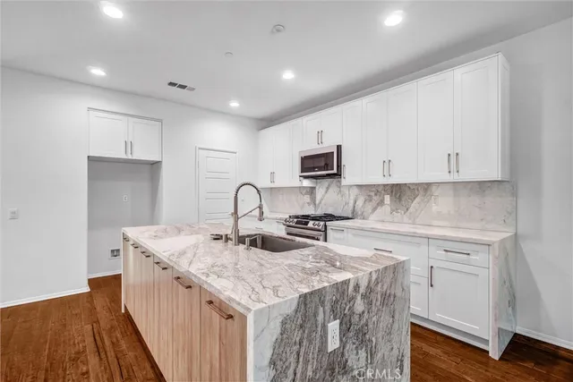 $4,300 | 519 South Melrose Street, Anaheim, CA 92805