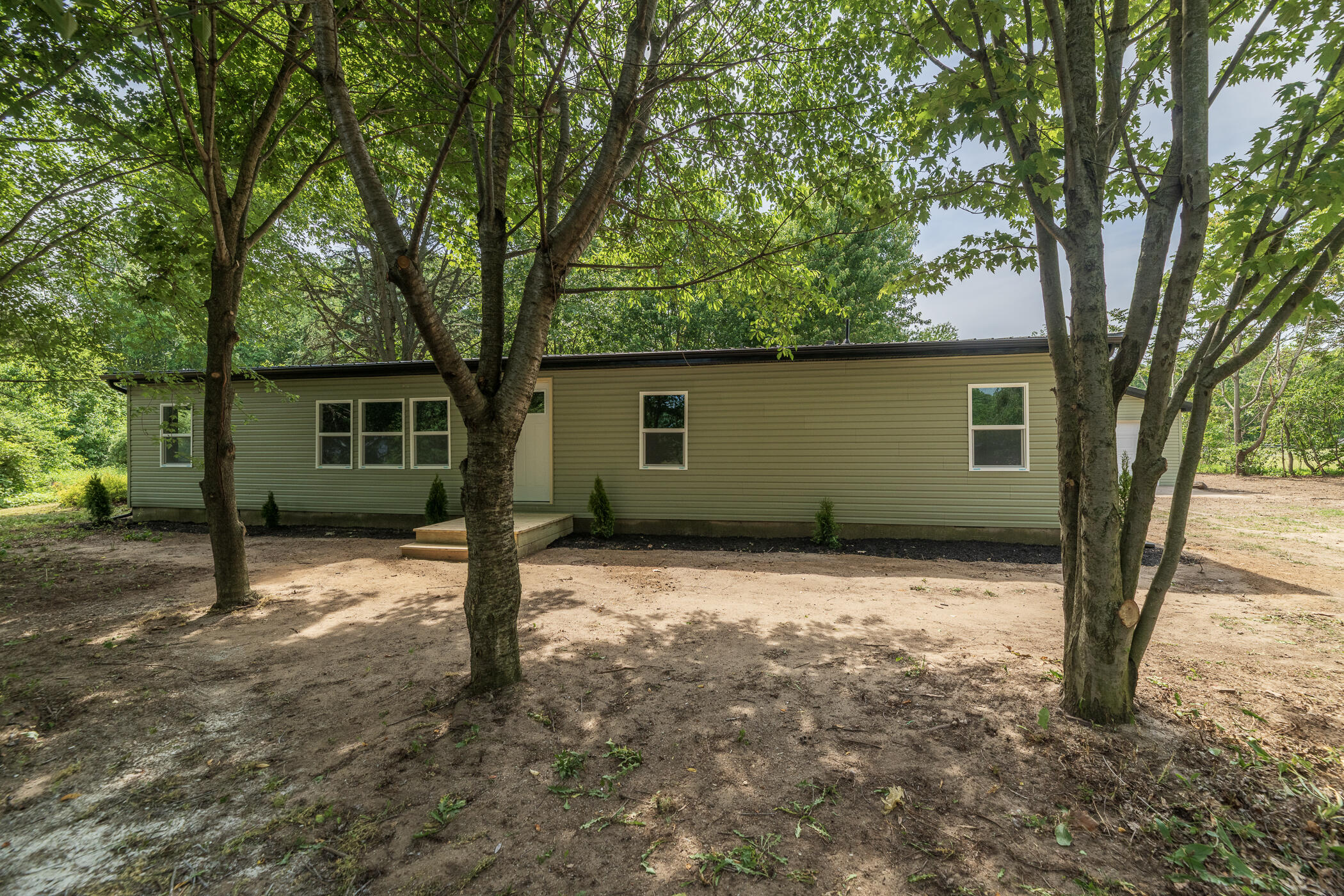 205 Knott Road Niles, MI 49120 - Photo 2 of 39 205 Knott Rd-31