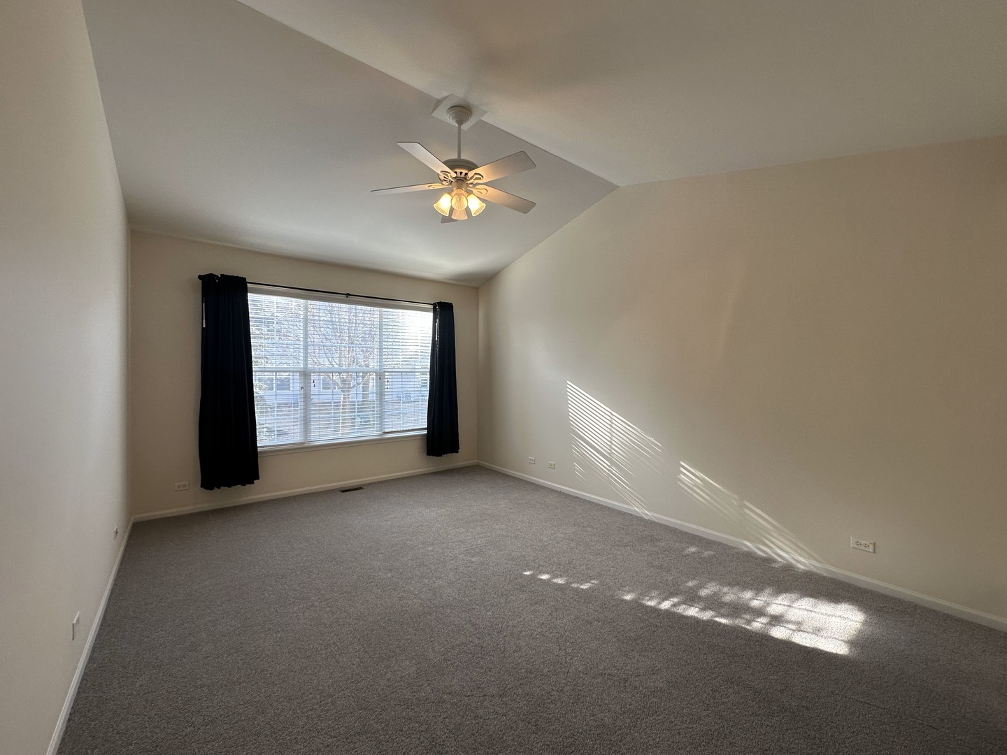 1515 Waterside Drive DeKalb, IL 60115 - Photo 12 of 23