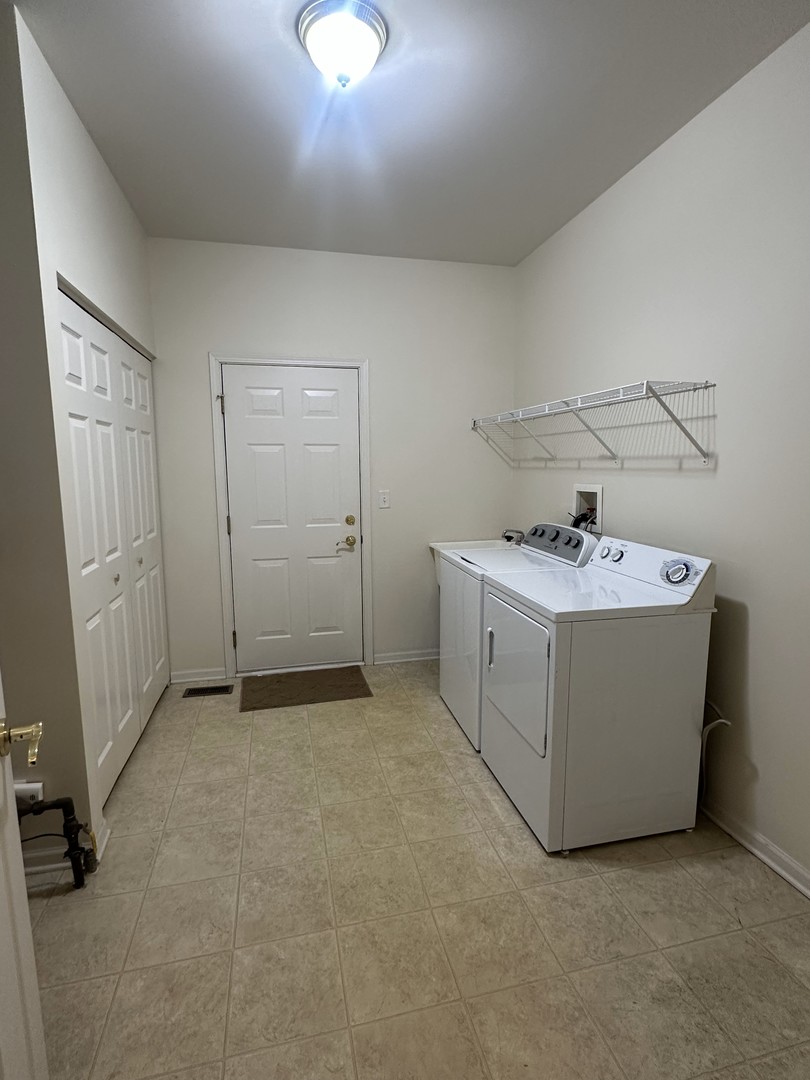 1515 Waterside Drive DeKalb, IL 60115 - Photo 18 of 23