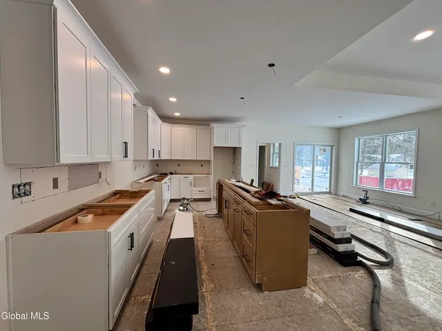 $756,079 | 3 Wyatt's Way, Clifton Park, NY 12065