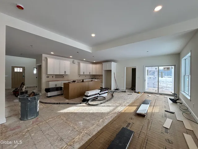 $756,079 | 3 Wyatt's Way, Clifton Park, NY 12065