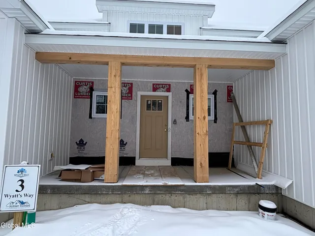 $756,079 | 3 Wyatt's Way, Clifton Park, NY 12065