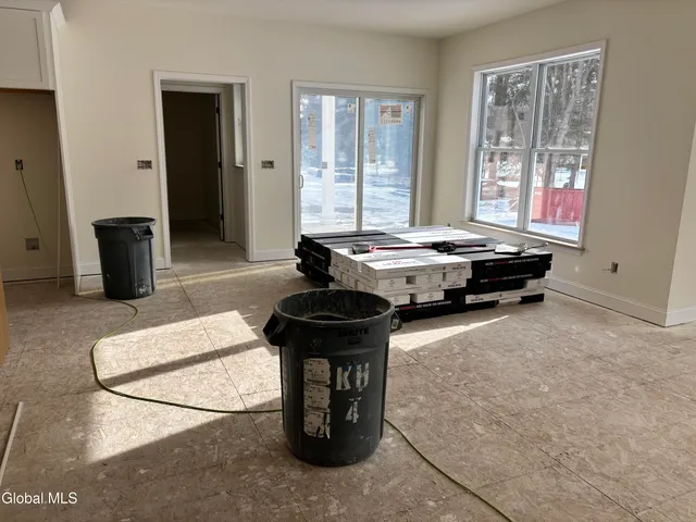 $756,079 | 3 Wyatt's Way, Clifton Park, NY 12065