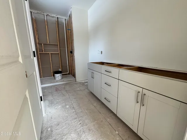 $756,079 | 3 Wyatt's Way, Clifton Park, NY 12065