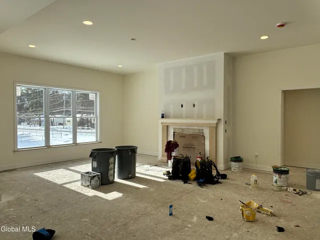 $756,079 | 3 Wyatt's Way, Clifton Park, NY 12065