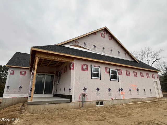 $752,634 | 3 Wyatt's Way, Clifton Park, NY 12065