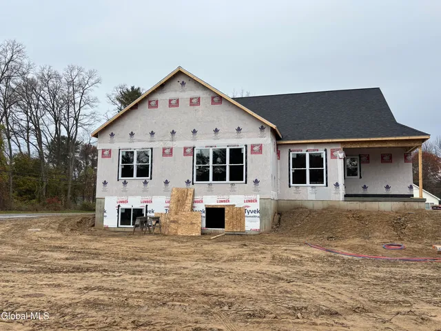 $752,634 | 3 Wyatt's Way, Clifton Park, NY 12065