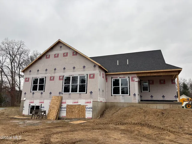 $752,634 | 3 Wyatt's Way, Clifton Park, NY 12065