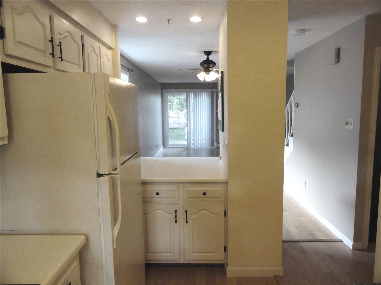 11 Shelburne Road Merrimack, NH 03054 - Photo 9 of 28