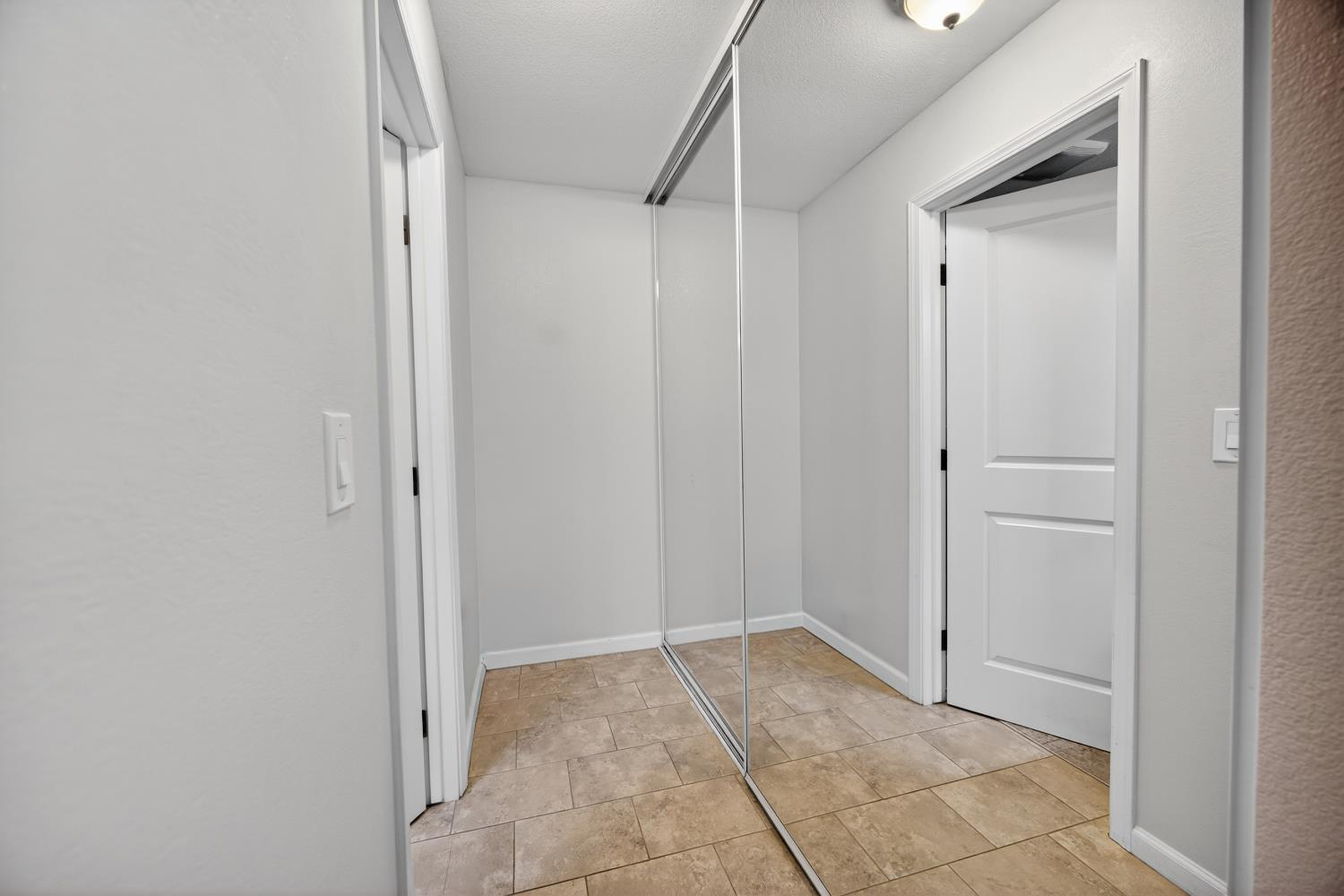 3237 Oriole Way Antelope, CA 95843 - Photo 31 of 47 a view of an empty room