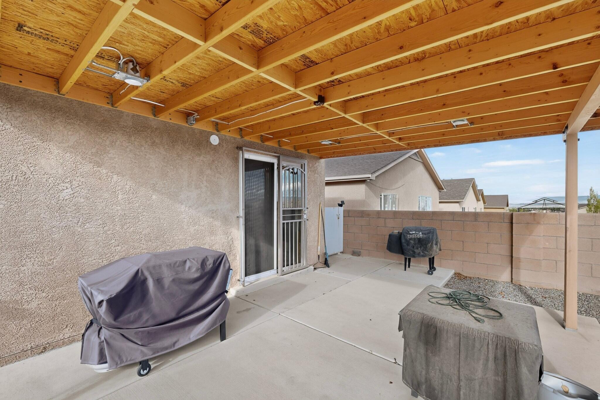 10716 Beaker Road Southwest Albuquerque, NM 87121 - Photo 17 of 37 Gallery Image 17