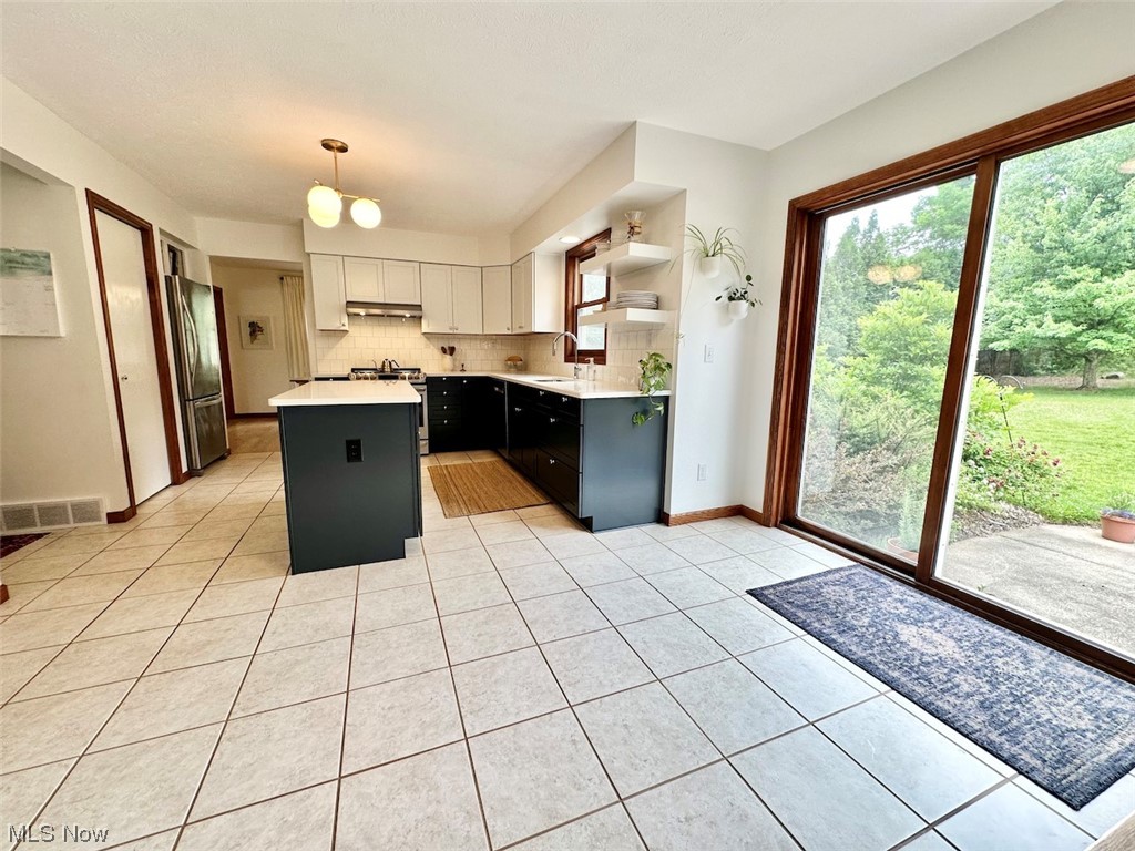 1202 Sprucedale Road Broadview Heights, OH 44147 - Photo 4 of 22 Gallery Image 4