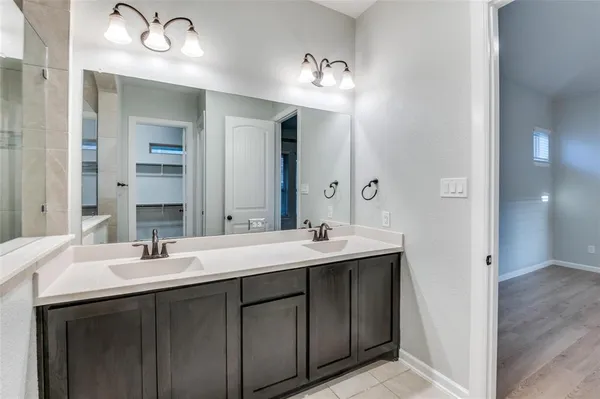 $3,800 | 1417 Birds Fort Trail, Arlington, TX 76005