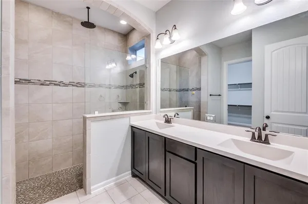 $3,800 | 1417 Birds Fort Trail, Arlington, TX 76005