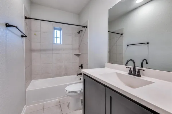 $3,800 | 1417 Birds Fort Trail, Arlington, TX 76005