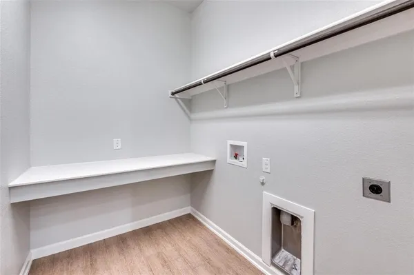 $3,800 | 1417 Birds Fort Trail, Arlington, TX 76005