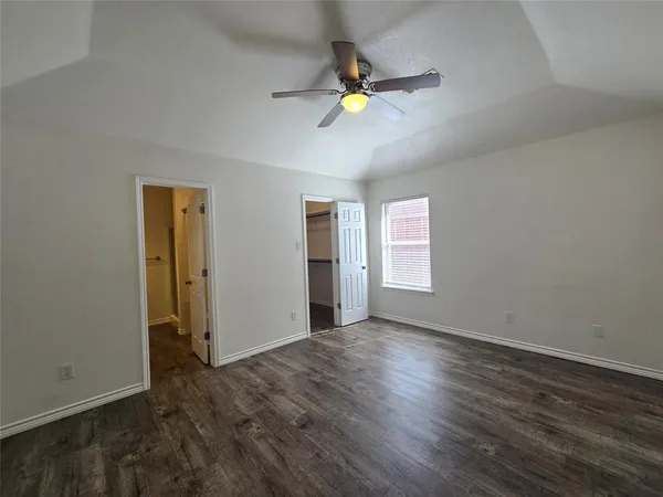 $2,400 | 6403 Jennie Lane, Arlington, TX 76002