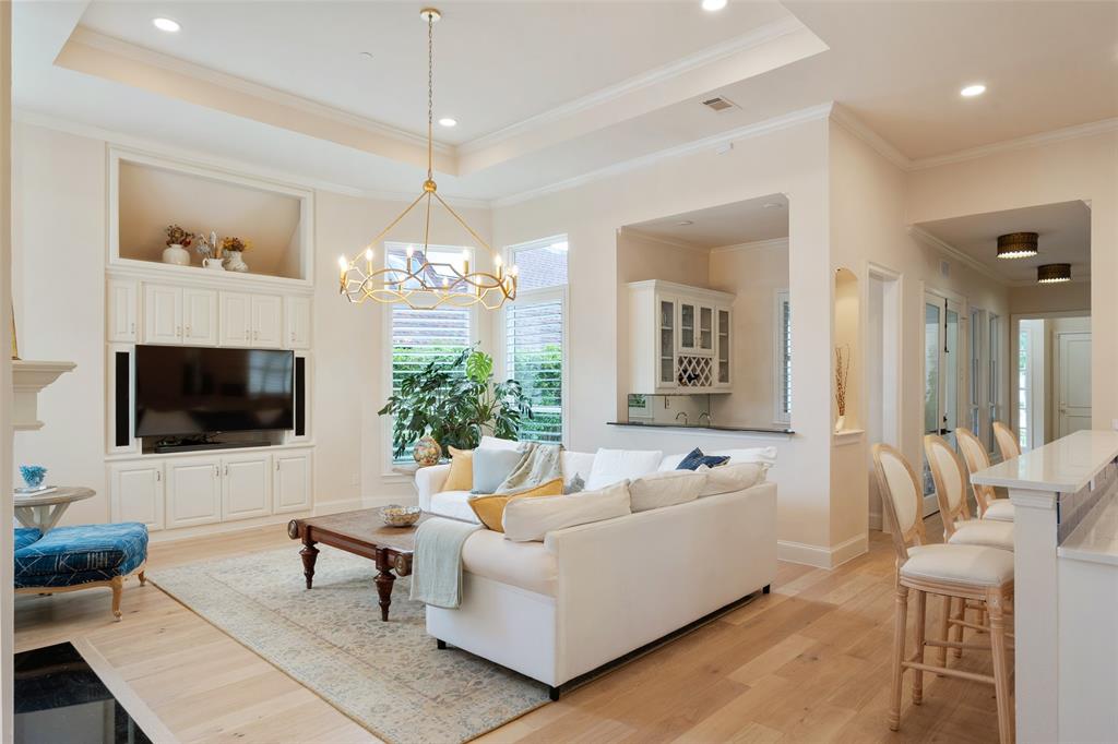 14725 Celestial Place Addison, TX 75254 - Photo 16 of 30