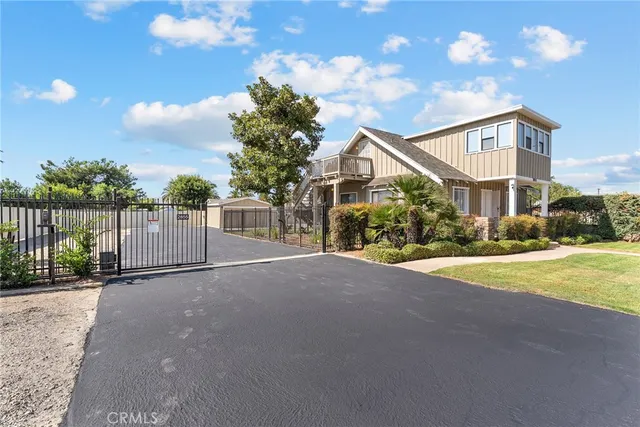 a view of a outdoor space