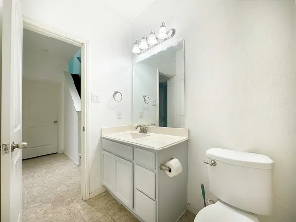 $2,250 | 18514 Magnolia Dell Drive, Cypress, TX 77433