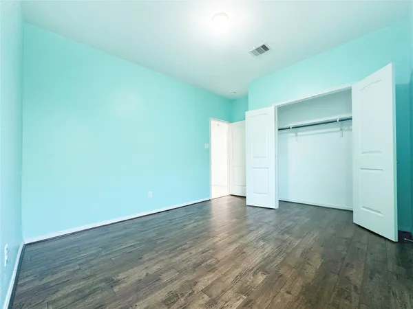 $2,250 | 18514 Magnolia Dell Drive, Cypress, TX 77433