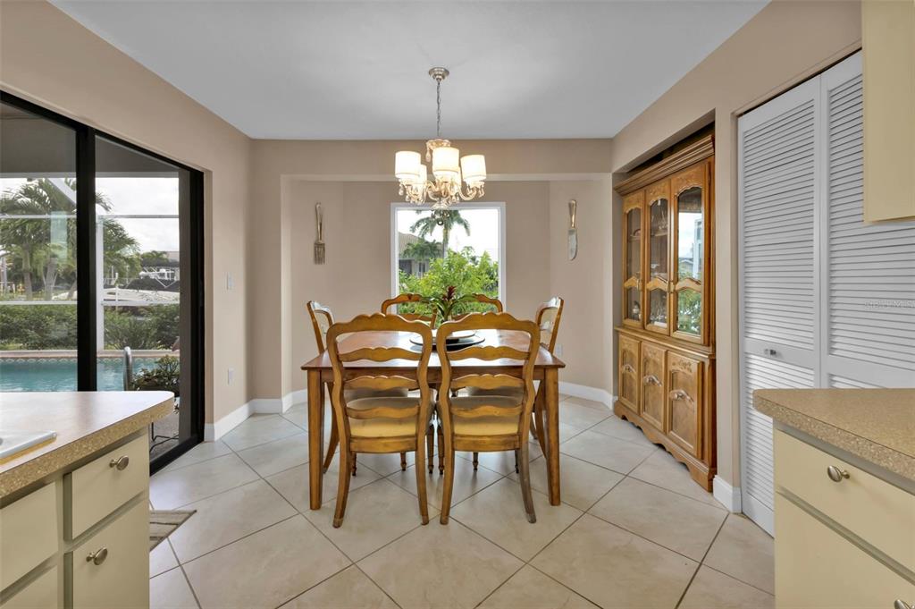 820 Bal Harbor Boulevard Punta Gorda, FL 33950 - Photo 15 of 56 a dining room well furnished