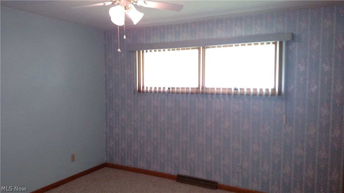 640 Robinson Road Campbell, OH 44405 - Photo 12 of 19 Gallery Image 12