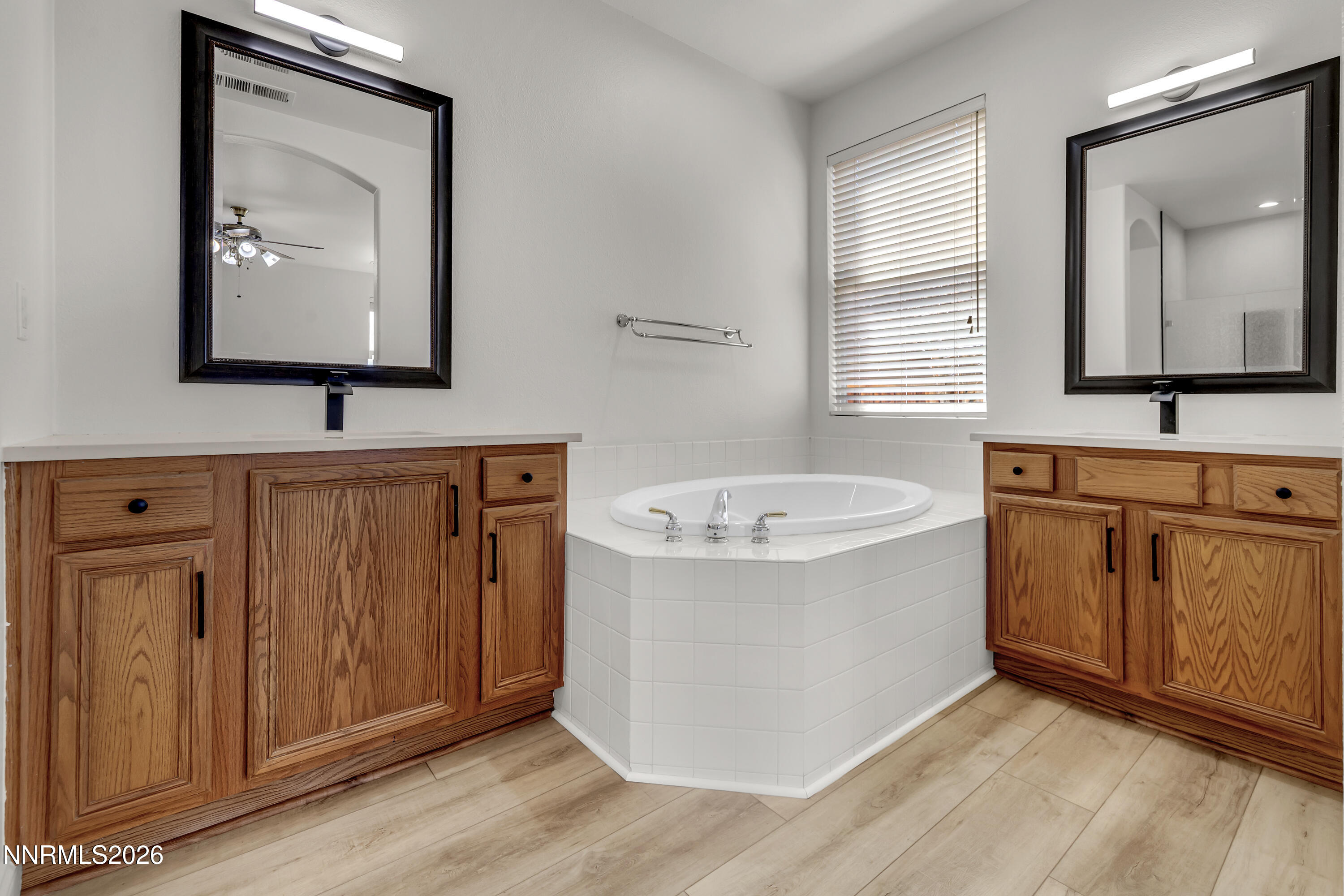 3058 Banestone Road Sparks, NV 89436 - Photo 25 of 61 Banestone3058-026