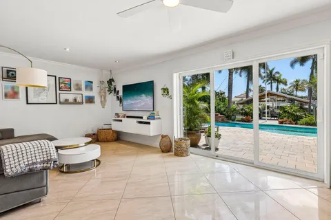 $1,020,000 | 4716 Southwest 35th Avenue, Fort Lauderdale, FL 33312
