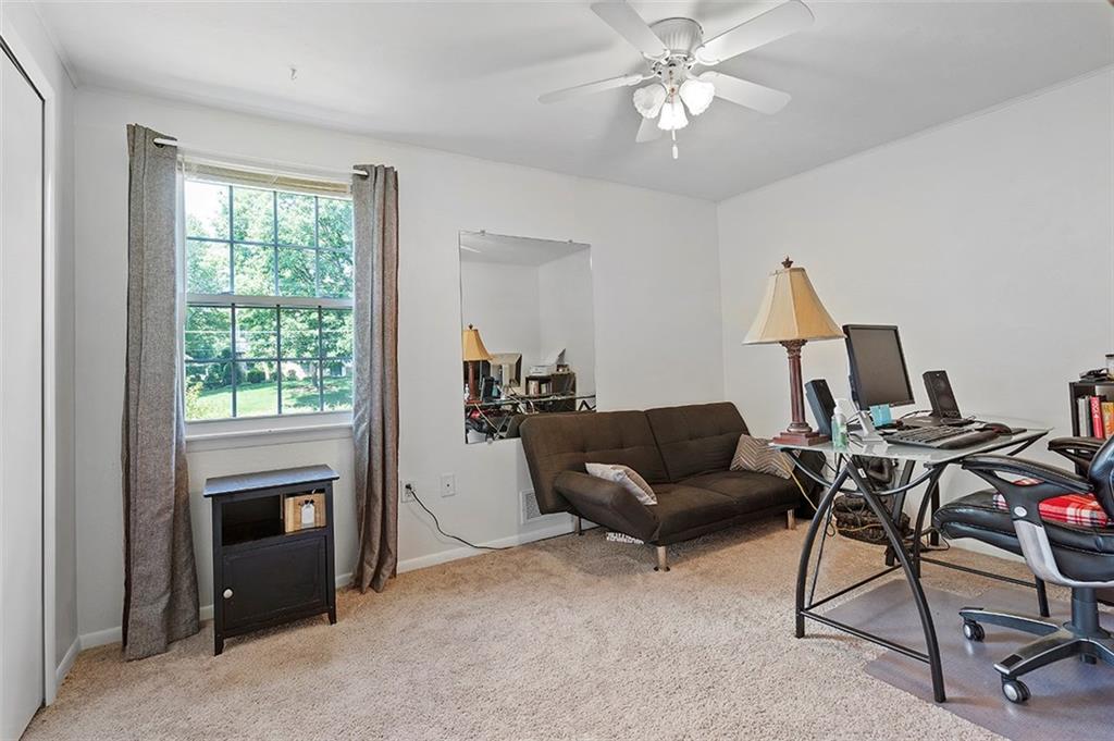 7117 Shannon Road Verona, PA 15147 - Photo 18 of 25 Gallery Image 18